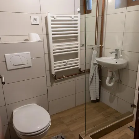 White House Rakovac